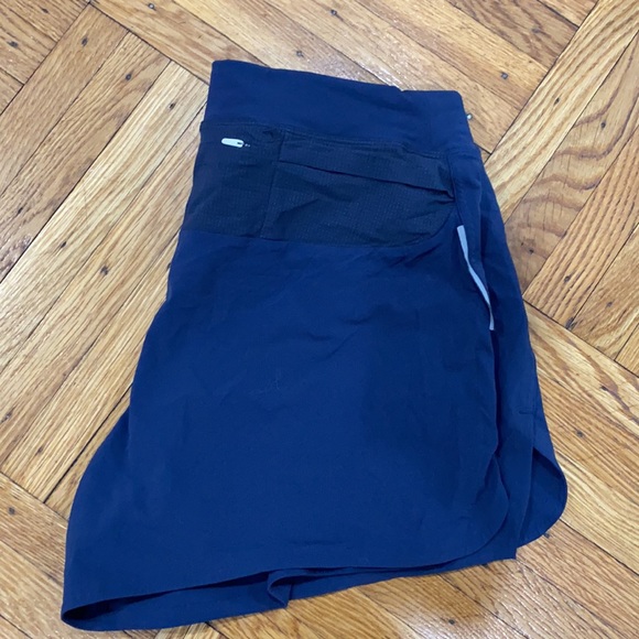 OUTDOOR VOICES Mens Ready Set LightSpeed Running Shorts Navy Blue size Small - Picture 3 of 6